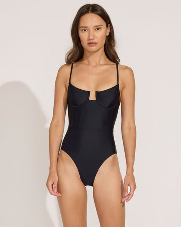 The Veronica One Piece