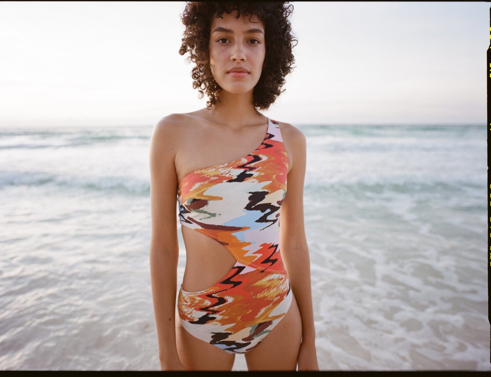 The Solid & Striped Gift Guide for Your Fashionista Friend - Solid & Striped