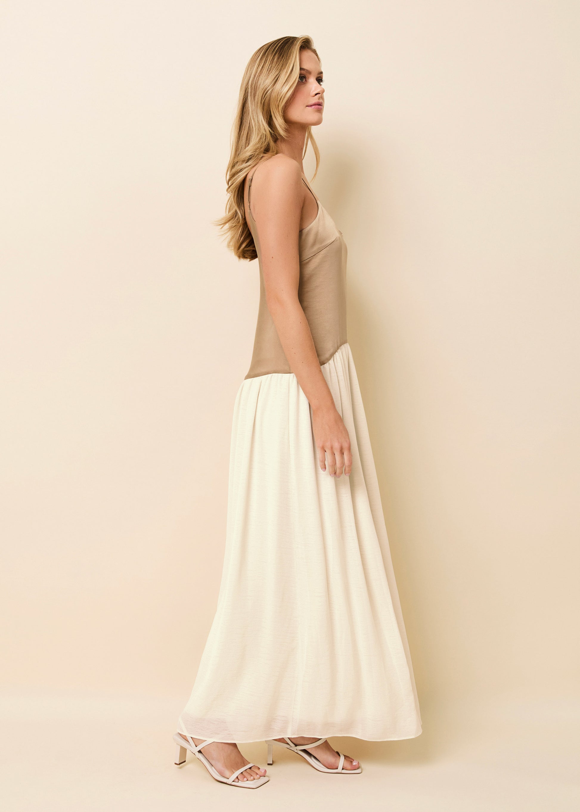 Talulla Dress Camel / Brule - Solid & Striped