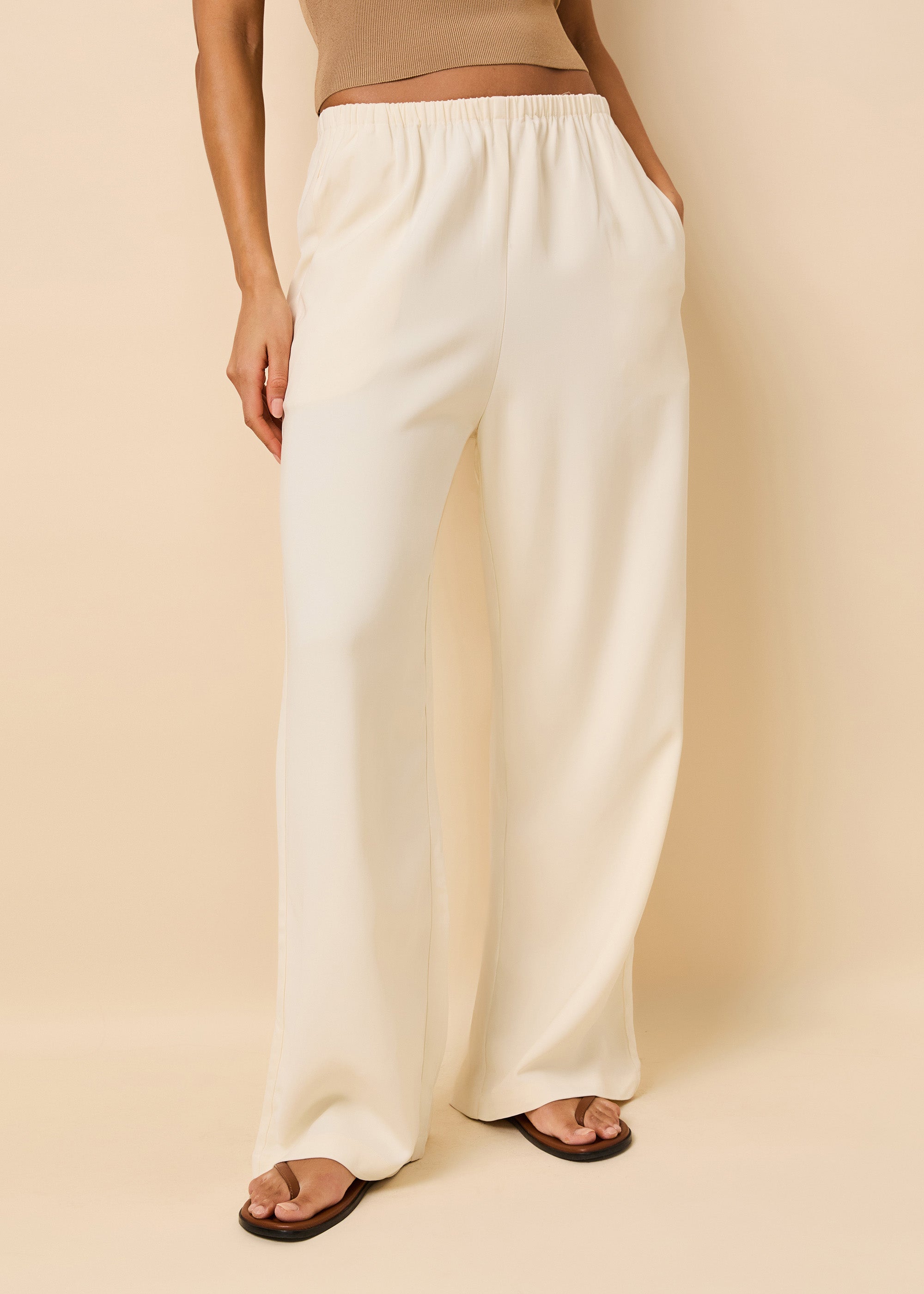 The Monaco Pant in Ecru | Solid & Striped