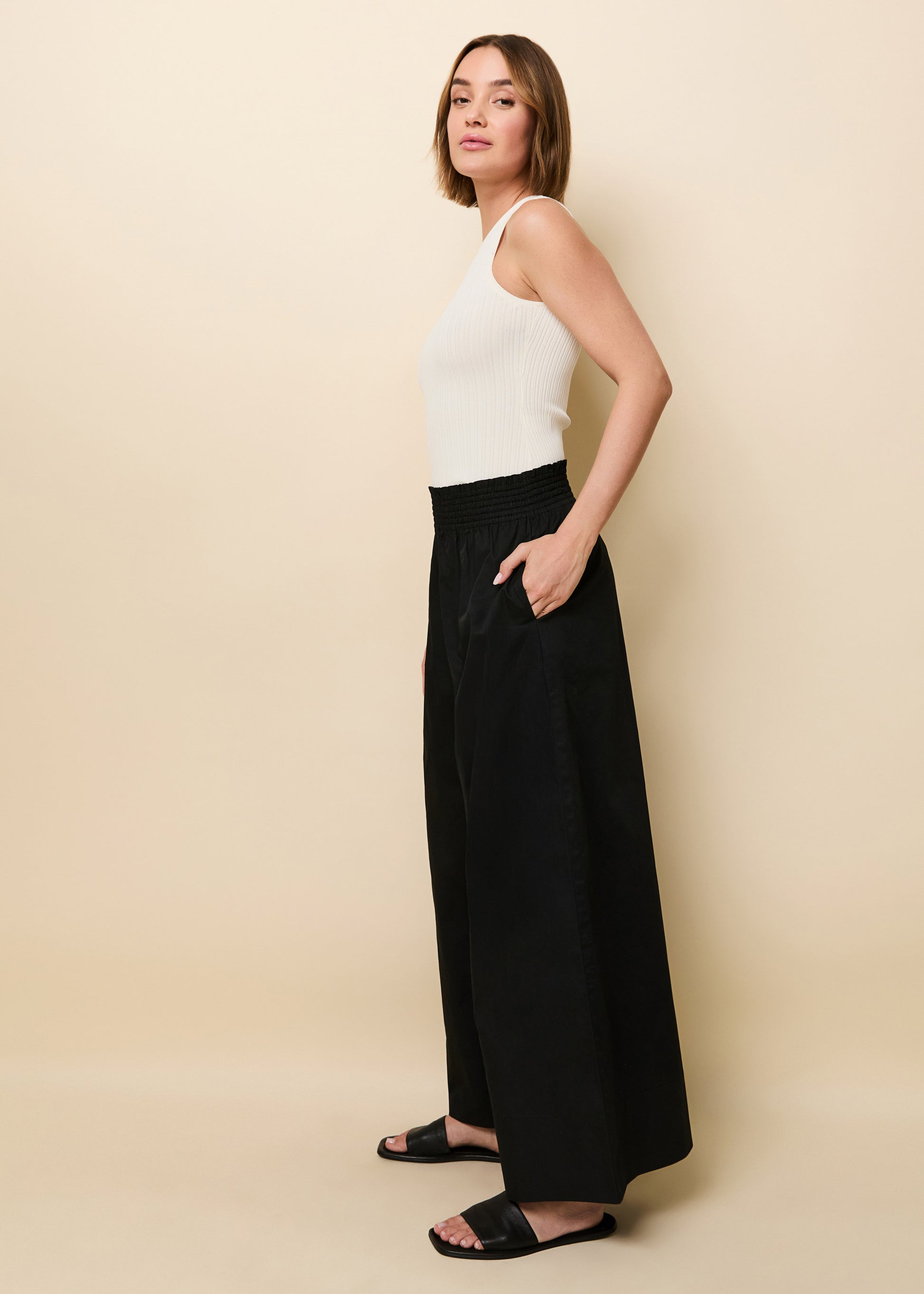 Twyla Pant Noir - Solid & Striped