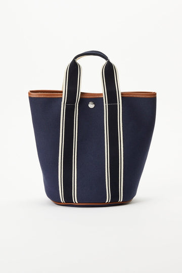 Rue De Verneuil The Medium Cruise Bucket
