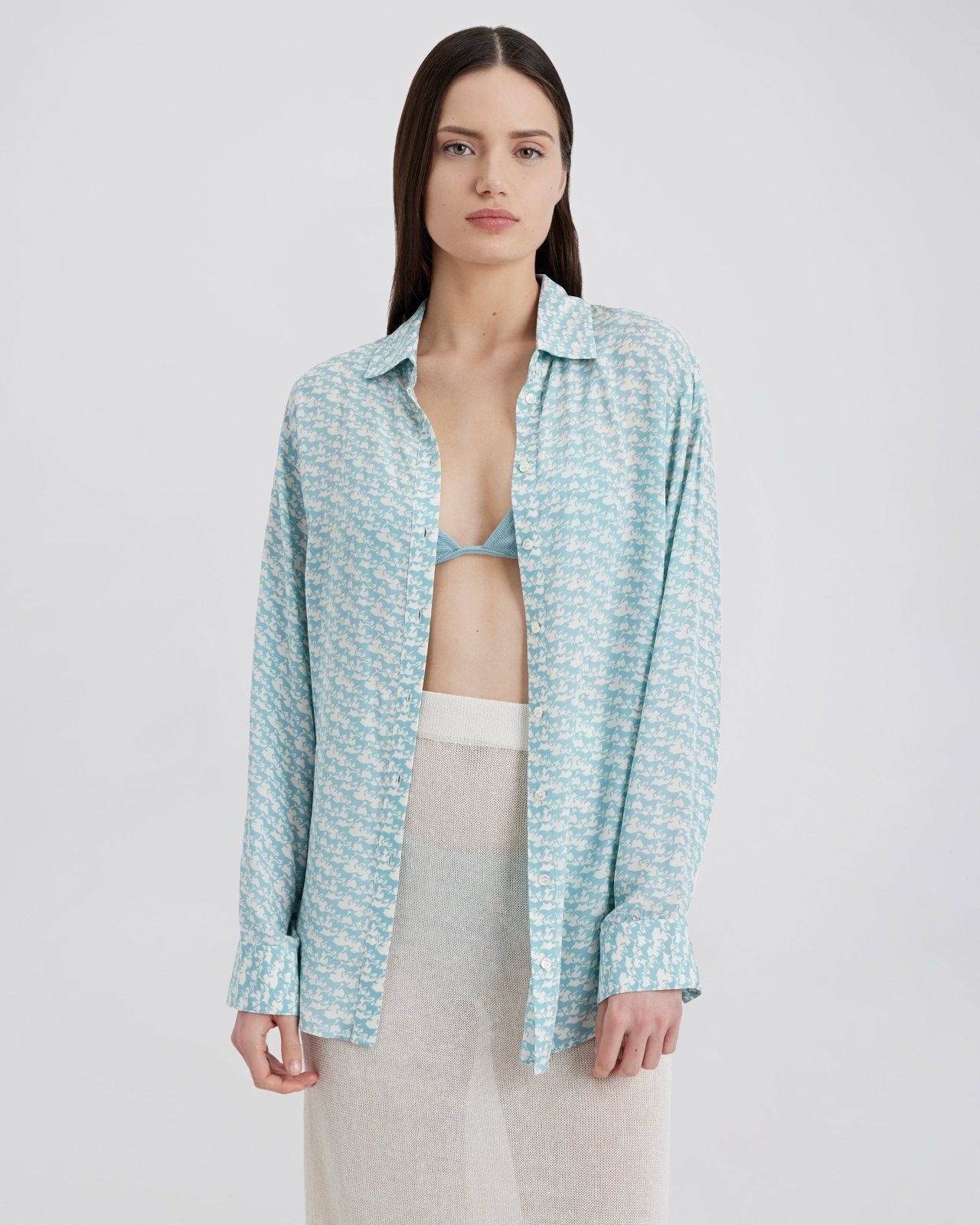 The Delmore Button Down Shirt - Solid & Striped