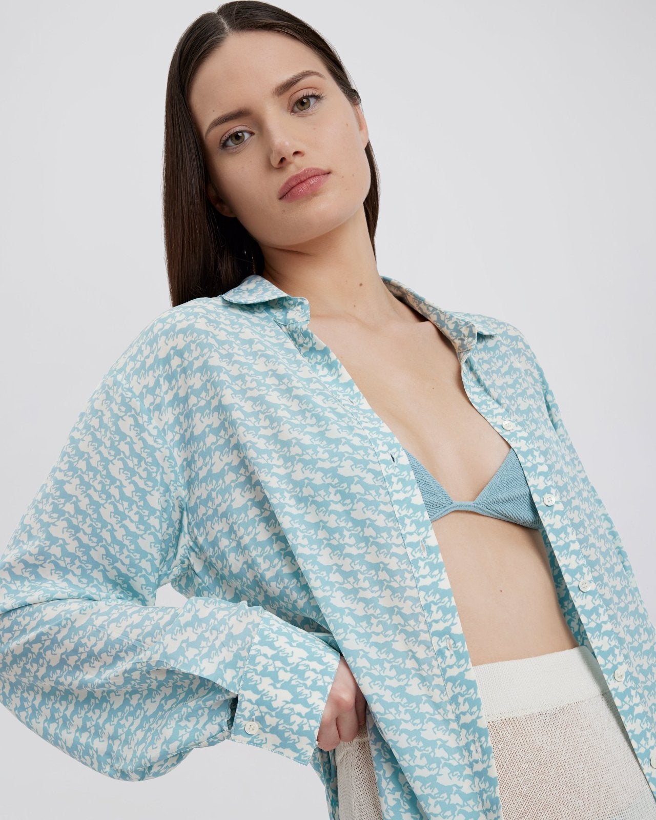 The Delmore Button Down Shirt - Solid & Striped