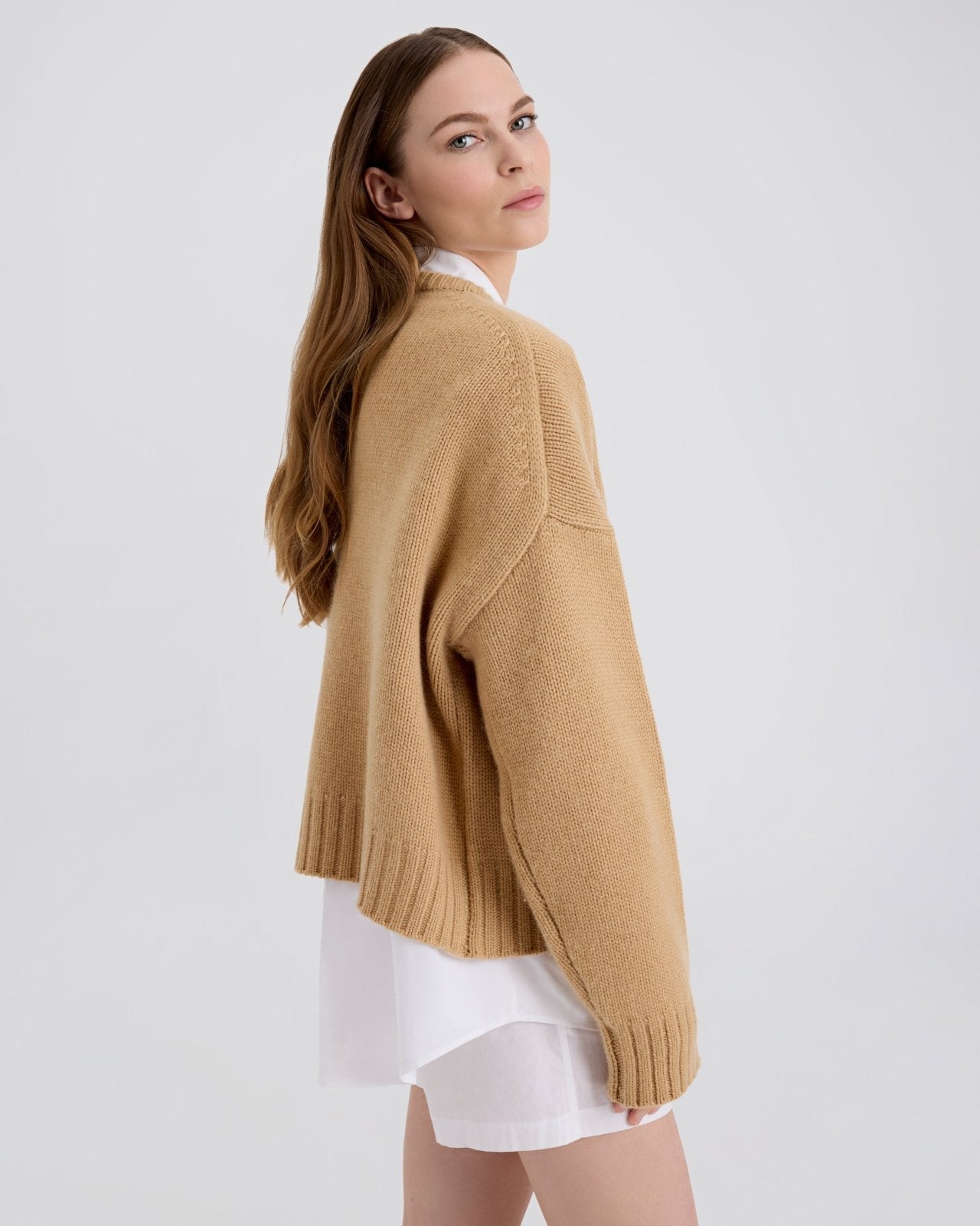 The Reva Cashmere Sweater - Solid & Striped