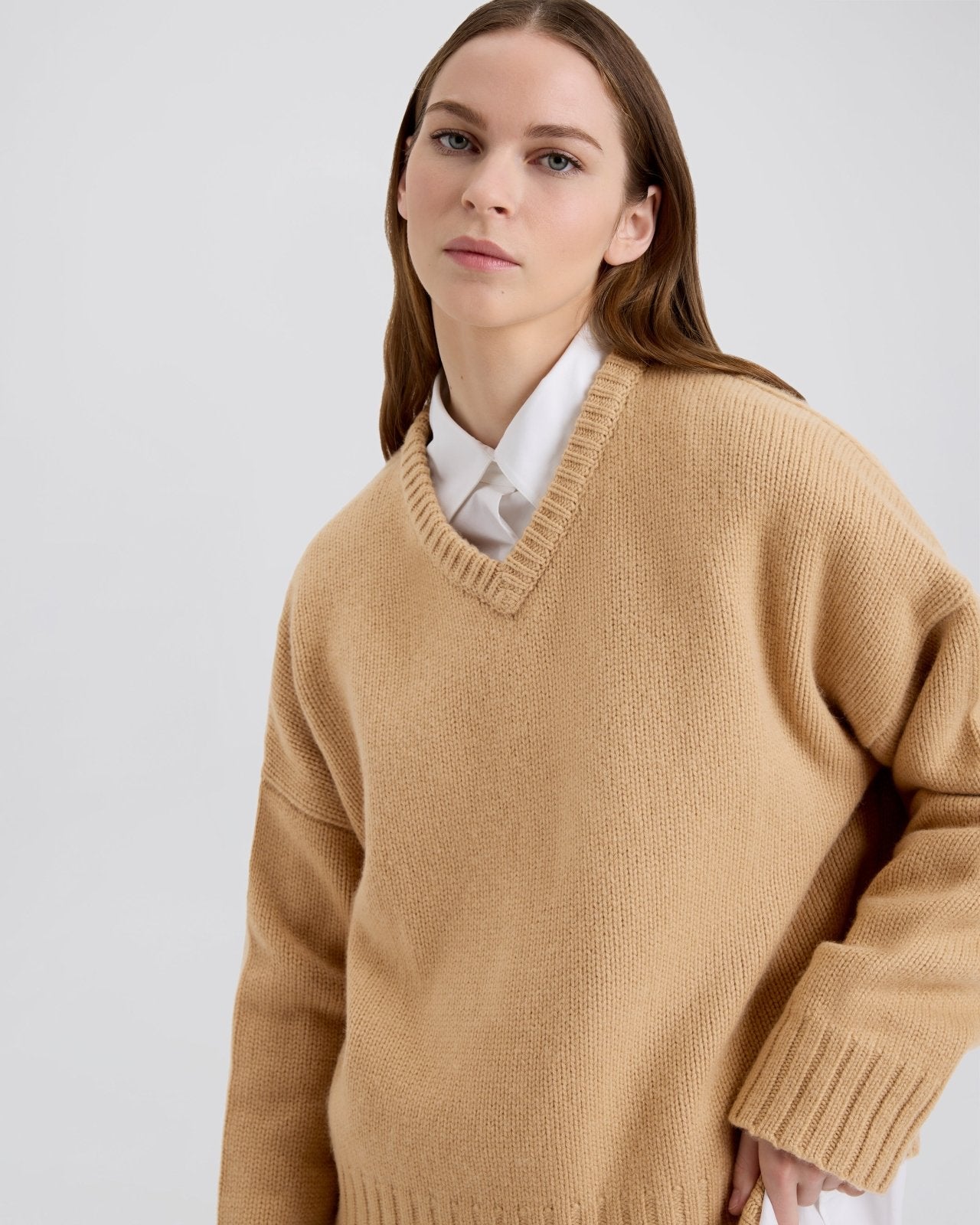 The Reva Cashmere Sweater - Solid & Striped